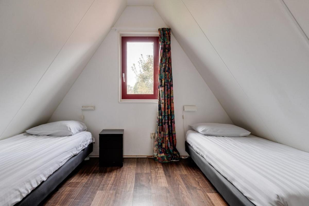 Kleine Zanglijster I Prachtig Huisje Nabij Bosrand Zwiggelte Zewnętrze zdjęcie